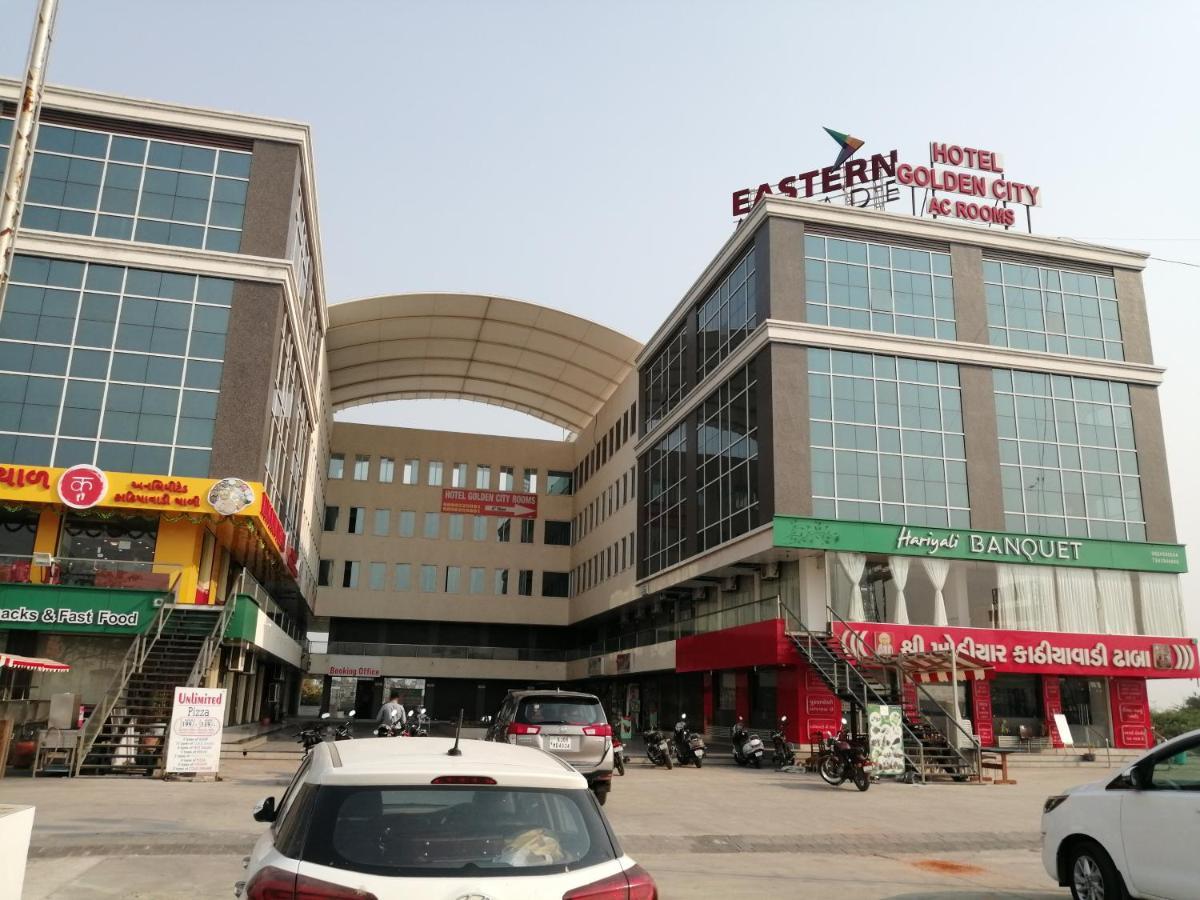 Hotel Golden City 바도다라 외부 사진